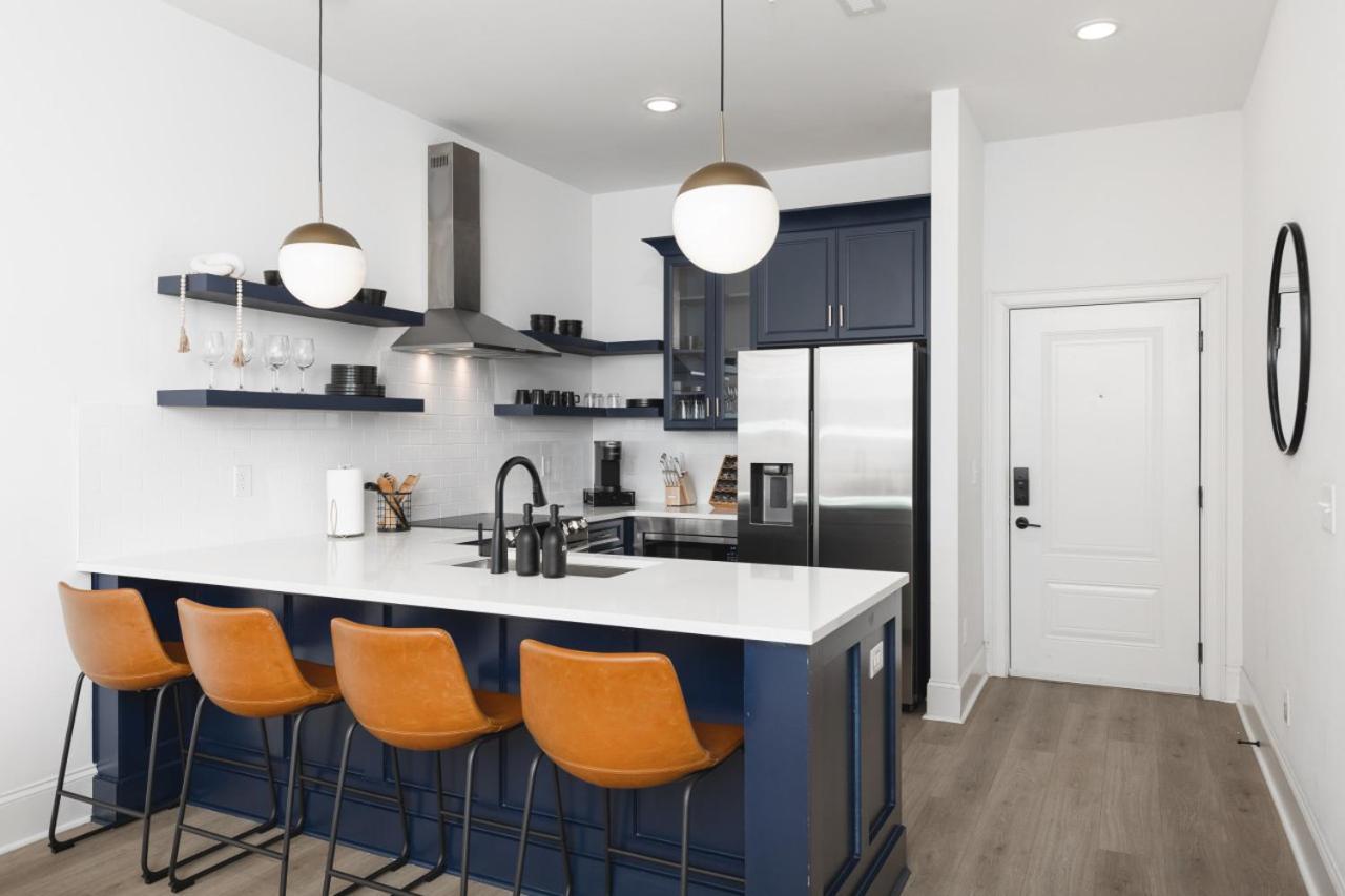 Modern 5 Beds -3 Miles To Downtown Appartement *